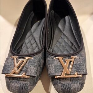 Louis Vuitton Black and Gold Checkered Loafers